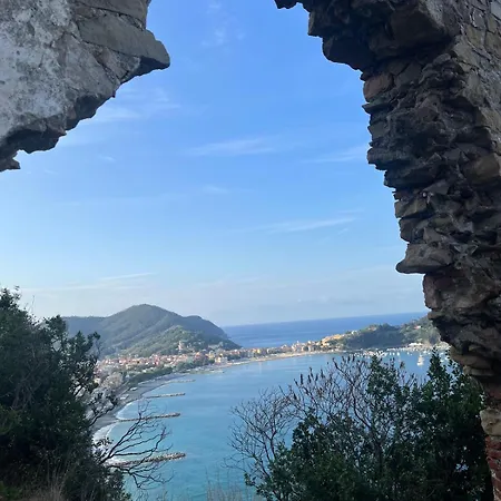 Casa Sant'anna Lavagna